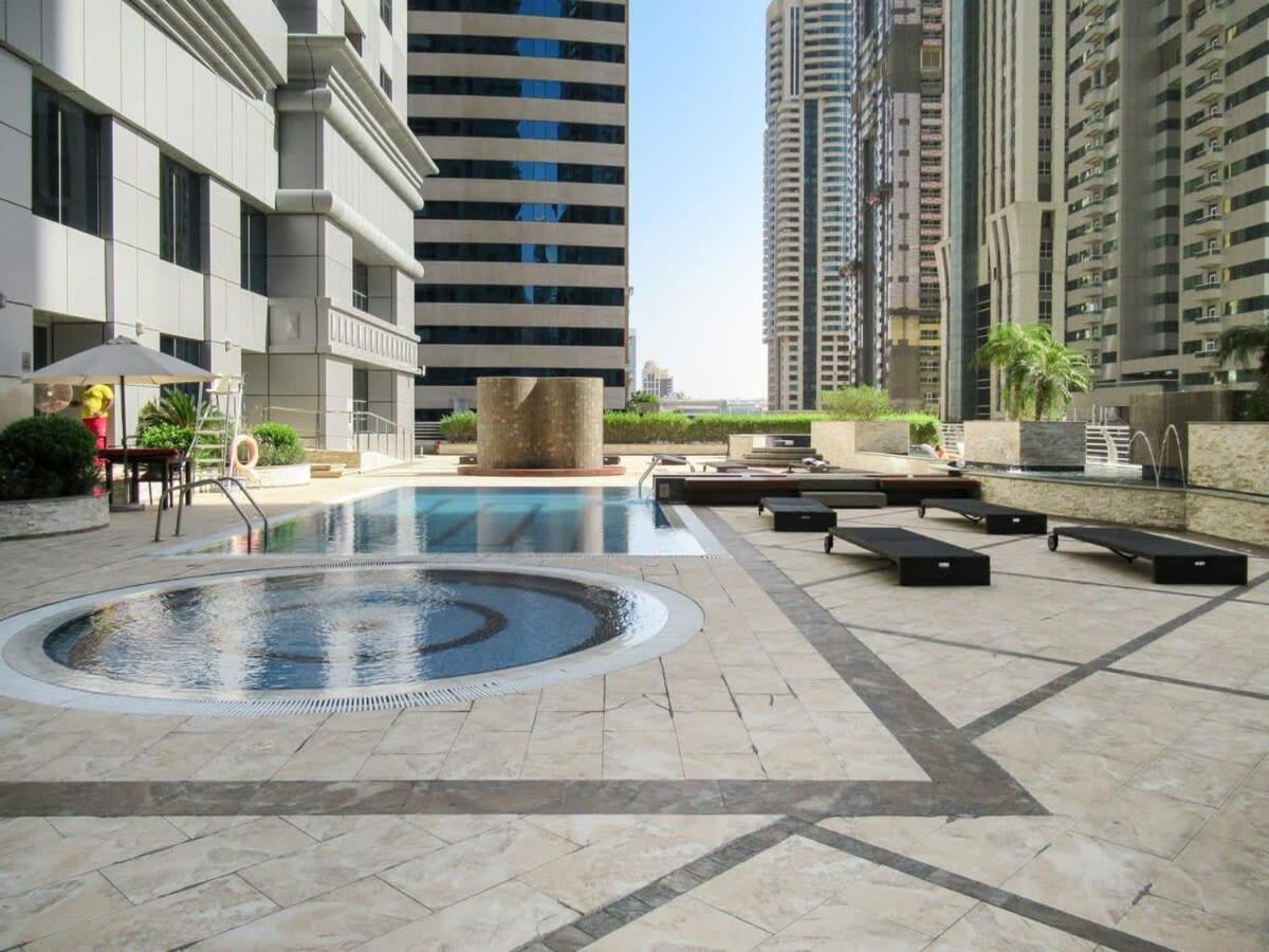 Frank Porter - Princess Tower Dubaj Kültér fotó